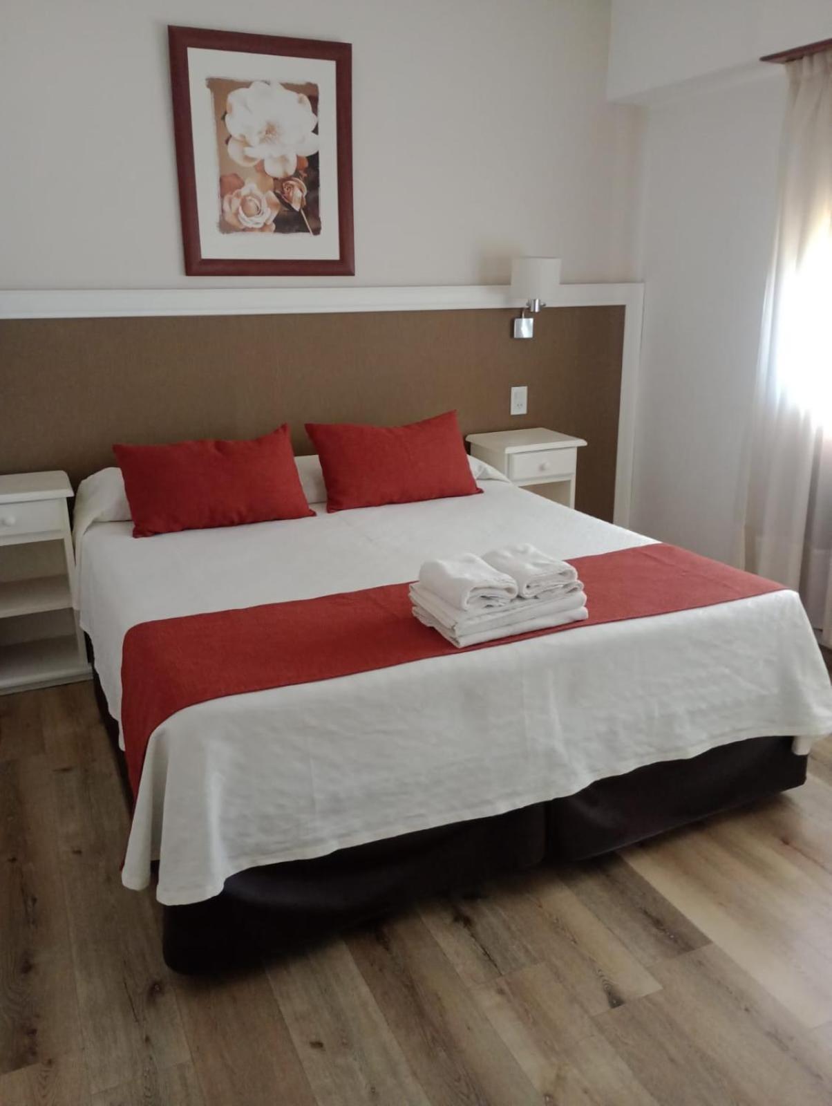 Hotel Edelweiss Villa General Belgrano Esterno foto