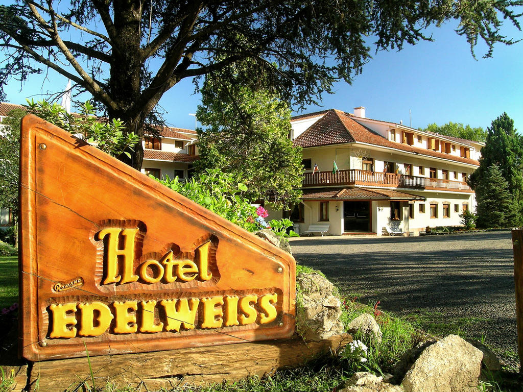 Hotel Edelweiss Villa General Belgrano Esterno foto
